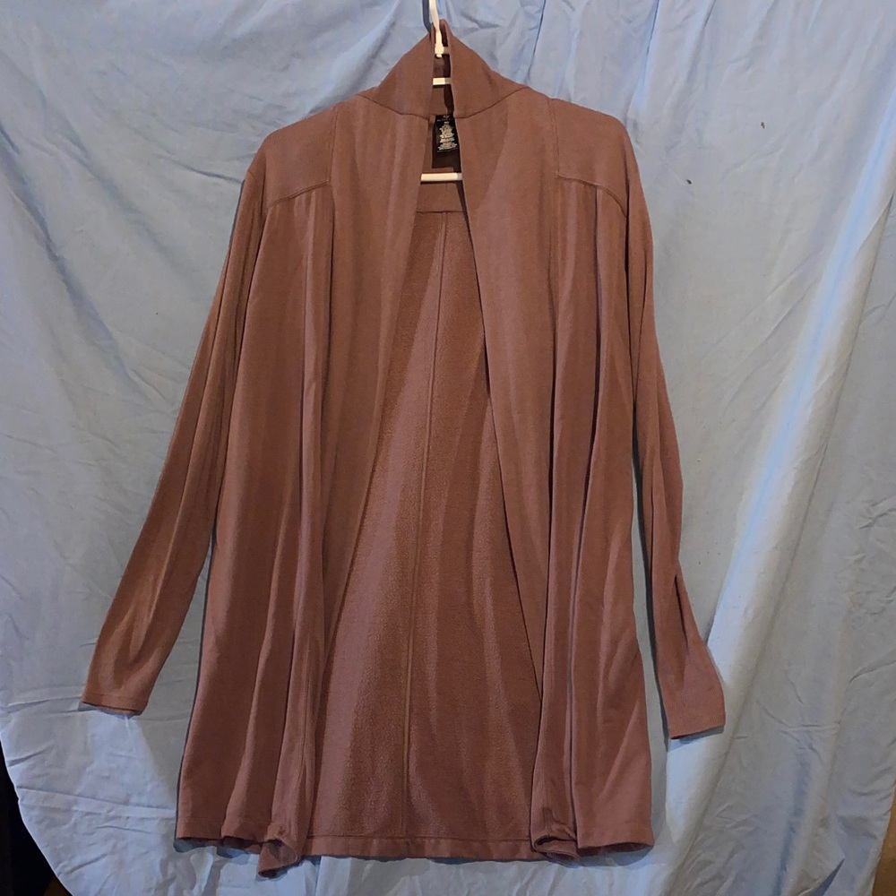 Active Life Women's Sweater in Mauve